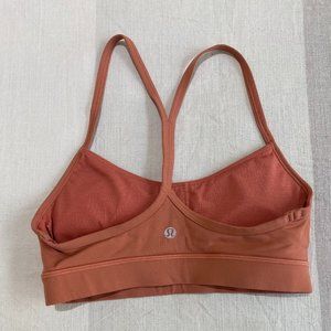 Lululemon Flow Y Bra, A–C Cups (size: 4)